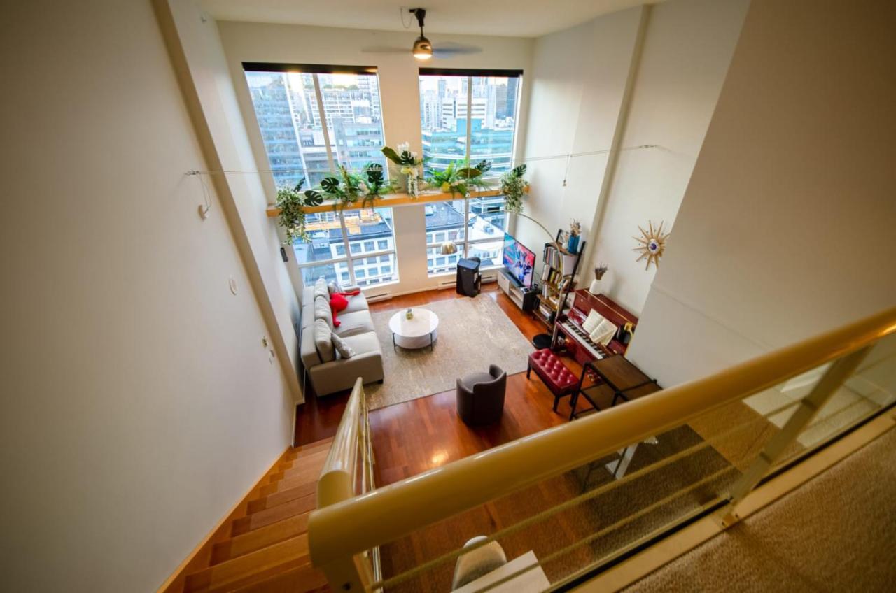 Loft In Downtown Vancouver With Free Parking Exterior photo